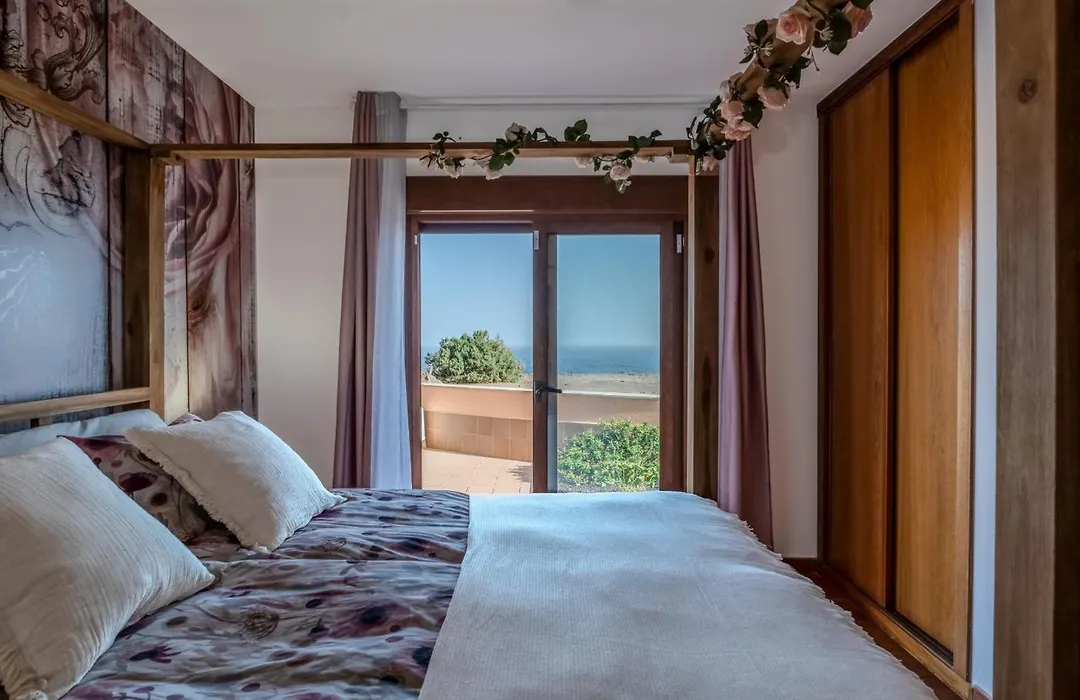 Villa Atlantica - Cliffside Retreat-1